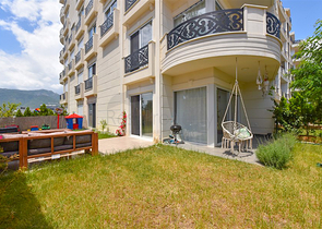 Двухуровневая квартира 3+1 с собственным садом