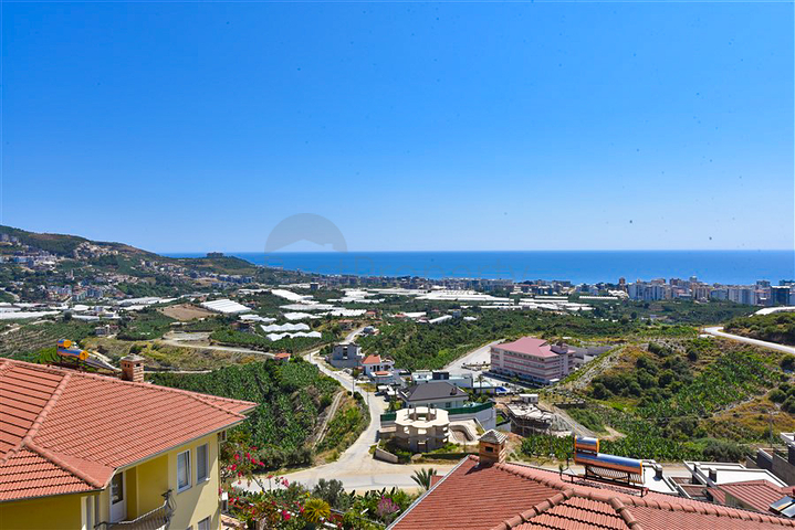 Вилла с дизайнерским ремонтом 5+1