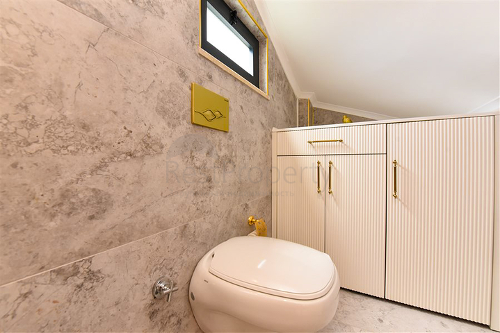 Вилла с дизайнерским ремонтом 5+1