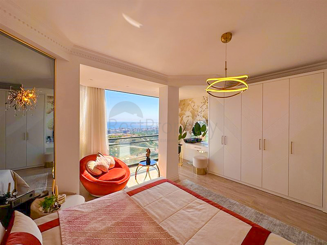 Вилла с дизайнерским ремонтом 5+1