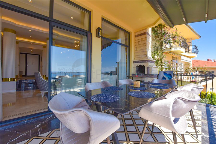 Вилла с дизайнерским ремонтом 5+1