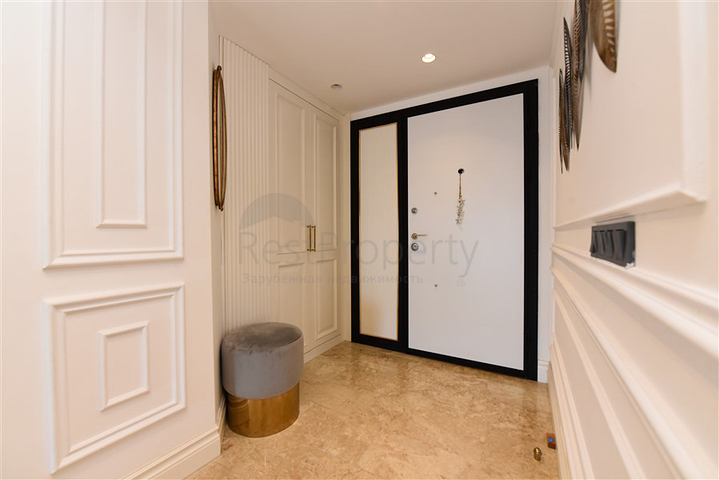 Вилла с дизайнерским ремонтом 5+1