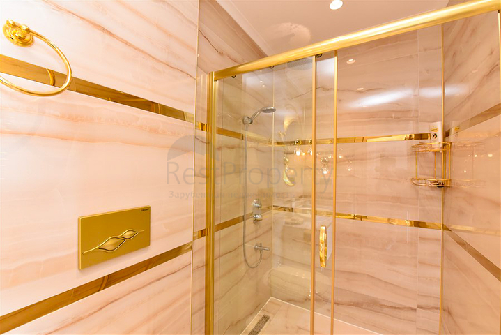 Вилла с дизайнерским ремонтом 5+1