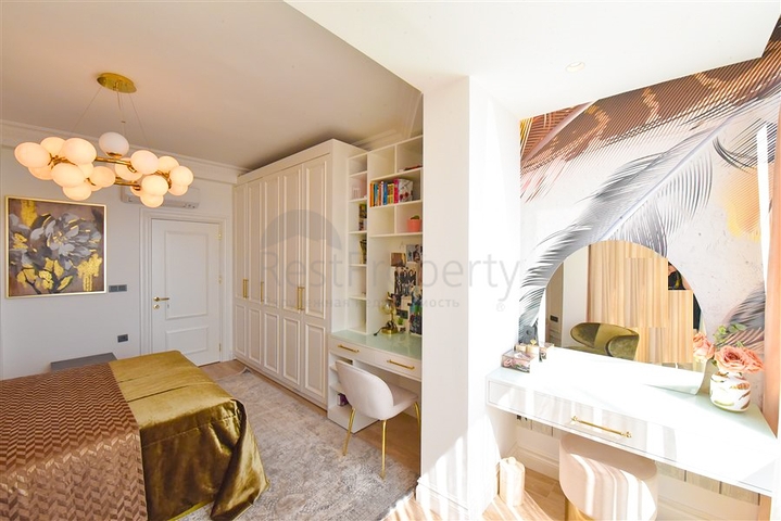 Вилла с дизайнерским ремонтом 5+1