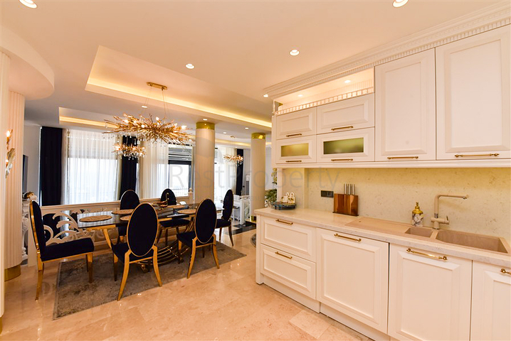 Вилла с дизайнерским ремонтом 5+1