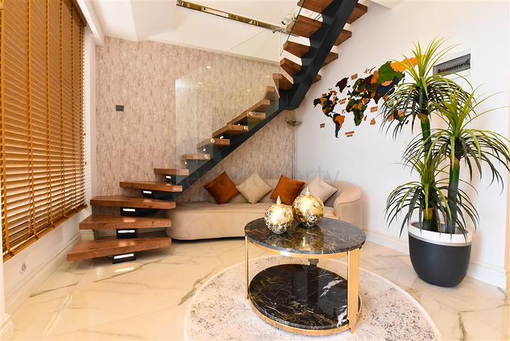 Вилла с дизайнерским ремонтом 5+1