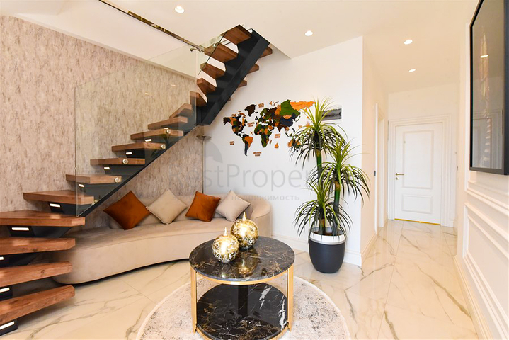 Вилла с дизайнерским ремонтом 5+1