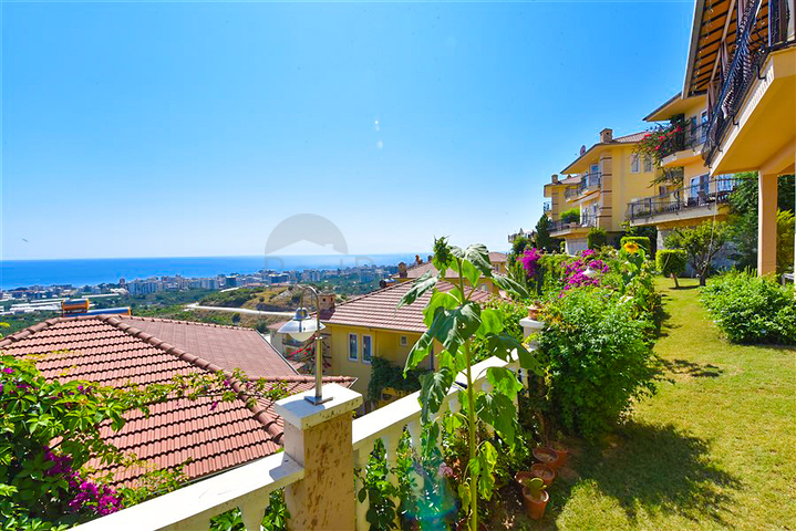 Вилла с дизайнерским ремонтом 5+1