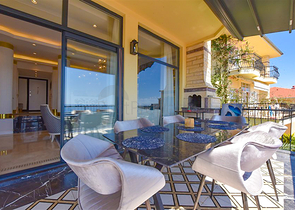 Вилла с дизайнерским ремонтом 5+1