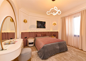 Вилла с дизайнерским ремонтом 5+1