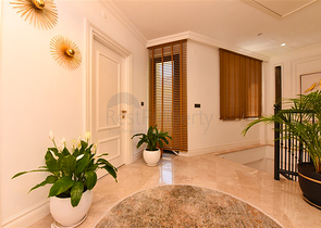 Вилла с дизайнерским ремонтом 5+1