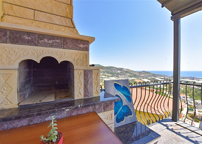 Вилла с дизайнерским ремонтом 5+1