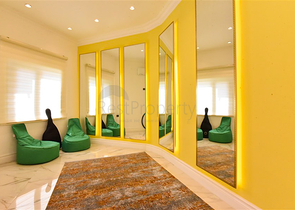 Вилла с дизайнерским ремонтом 5+1