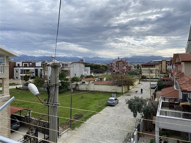 Вилла 6+2 с бассейном в районе Конаклы