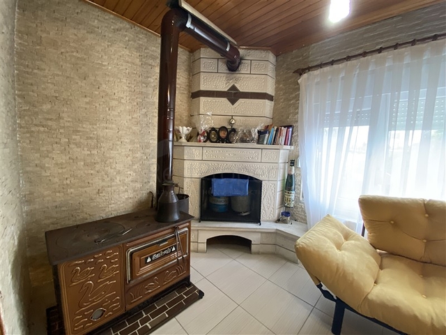 Вилла 6+2 с бассейном в районе Конаклы