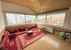 Вилла 6+2 с бассейном в районе Конаклы