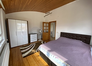 Вилла 6+2 с бассейном в районе Конаклы