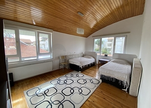 Вилла 6+2 с бассейном в районе Конаклы