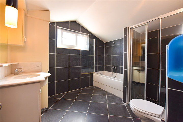 Просторный пентхаус от собственника 3+1 с отдельной кухней в 200 метрах от моря в районе Оба