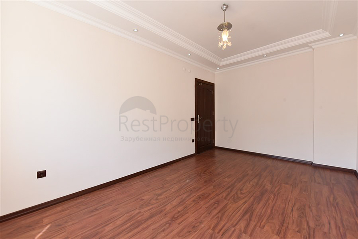 Просторный пентхаус от собственника 3+1 с отдельной кухней в 200 метрах от моря в районе Оба