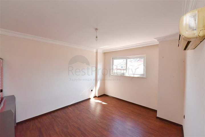 Просторный пентхаус от собственника 3+1 с отдельной кухней в 200 метрах от моря в районе Оба