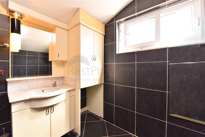 Просторный пентхаус от собственника 3+1 с отдельной кухней в 200 метрах от моря в районе Оба