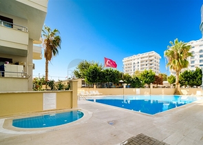 Просторный пентхаус от собственника 3+1 с отдельной кухней в 200 метрах от моря в районе Оба