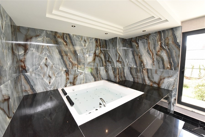 Меблированная квартира 1+1 в новом комплексе на Клеопатре