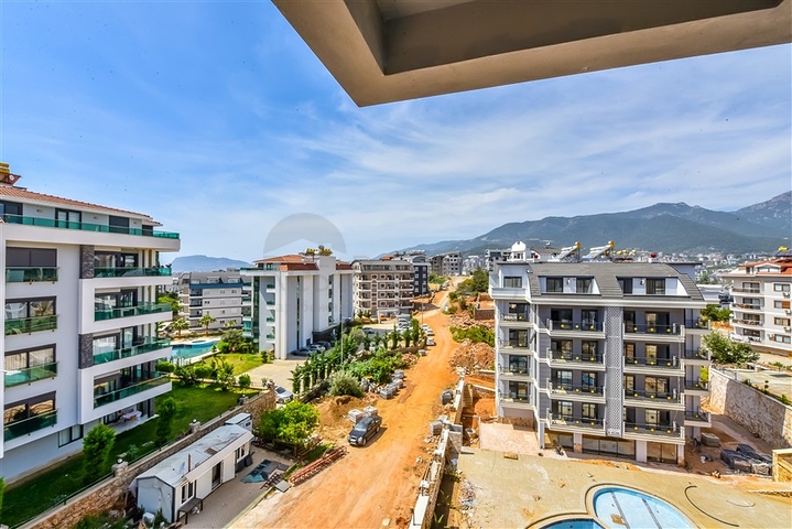 Просторная квартира в новом комплексе района Оба