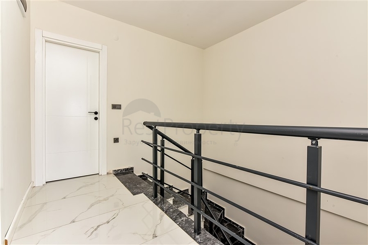 Просторная квартира в новом комплексе района Оба