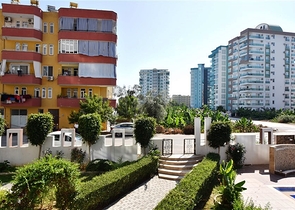 Квартира 1+1 в районе Махмутлар на расстоянии всего 350 метров до моря 