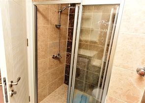 Квартира 1+1 в районе Махмутлар на расстоянии всего 350 метров до моря 