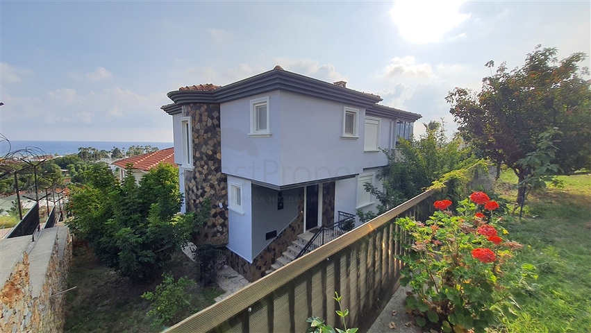 Меблированная вилла 3+1 в районе Конаклы