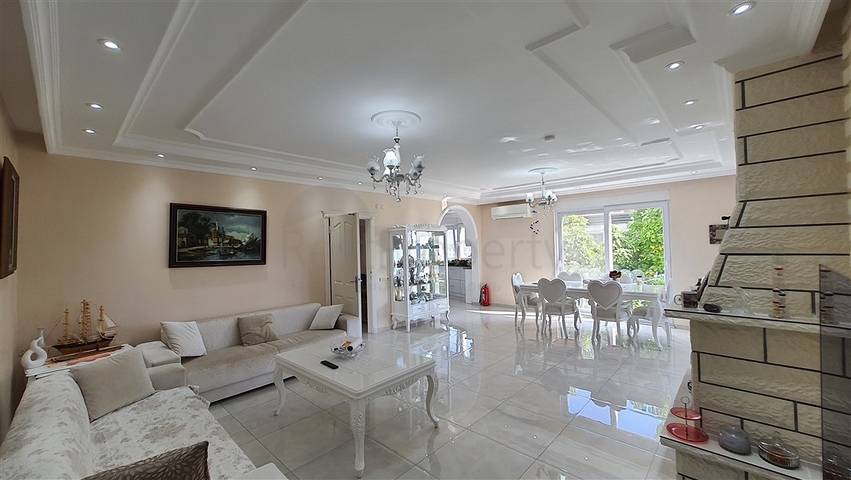 Меблированная вилла 3+1 в районе Конаклы