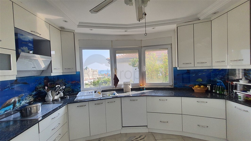 Меблированная вилла 3+1 в районе Конаклы