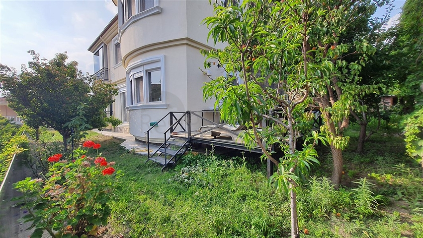 Меблированная вилла 3+1 в районе Конаклы