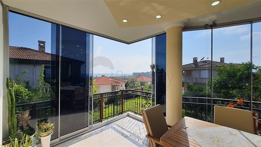 Меблированная вилла 3+1 в районе Конаклы