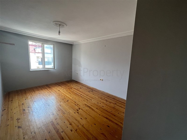 Пентхаус 5+2 с минимальной инфраструктурой в районе Оба