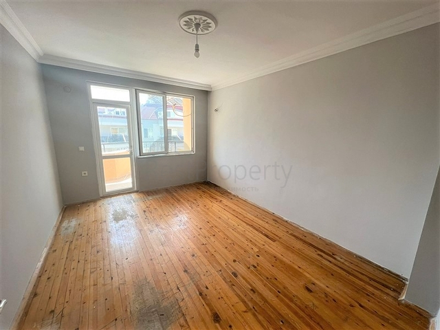 Пентхаус 5+2 с минимальной инфраструктурой в районе Оба