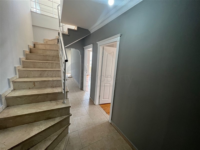 Пентхаус 5+2 с минимальной инфраструктурой в районе Оба