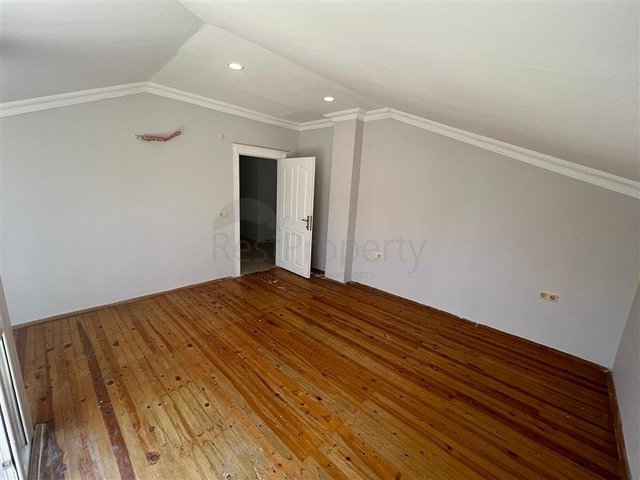 Пентхаус 5+2 с минимальной инфраструктурой в районе Оба