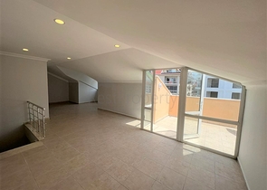 Пентхаус 5+2 с минимальной инфраструктурой в районе Оба