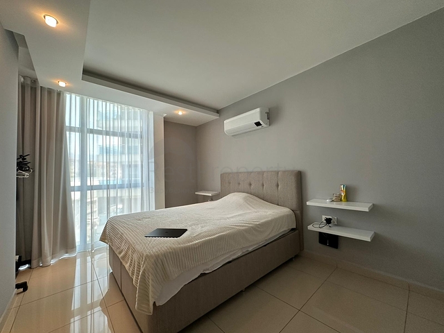 Квартира 2+1 большой площади рядом с торговым центром Аланиум