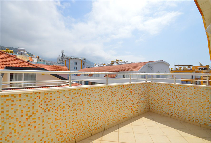 Двухуровневый пентхаус 3+1 в 100 м от моря