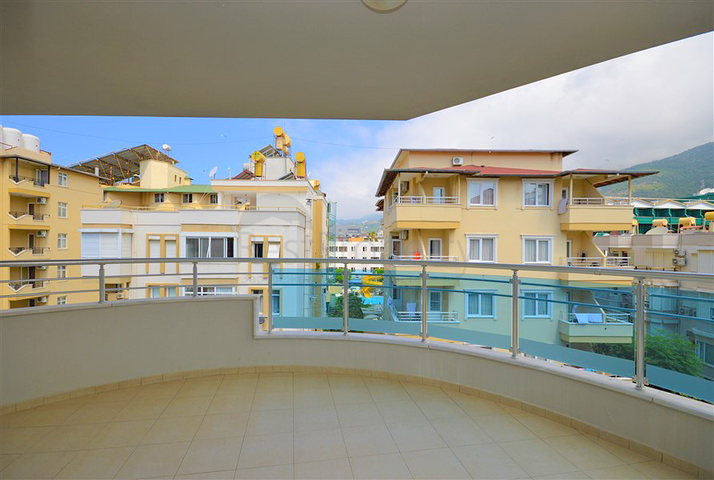 Двухуровневый пентхаус 3+1 в 100 м от моря