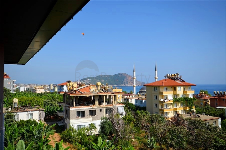 Квартира 1+1 в районе Клеопатра