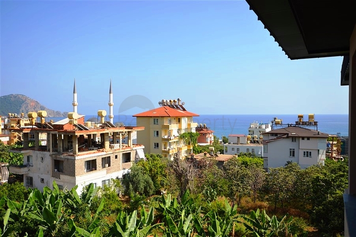 Пентхаус 3+1 в новом жилом комплексе на Клеопатре