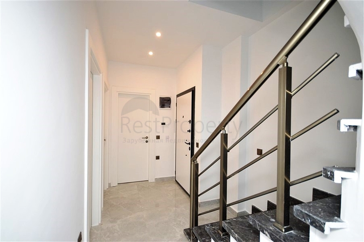 Пентхаус 3+1 в новом жилом комплексе на Клеопатре