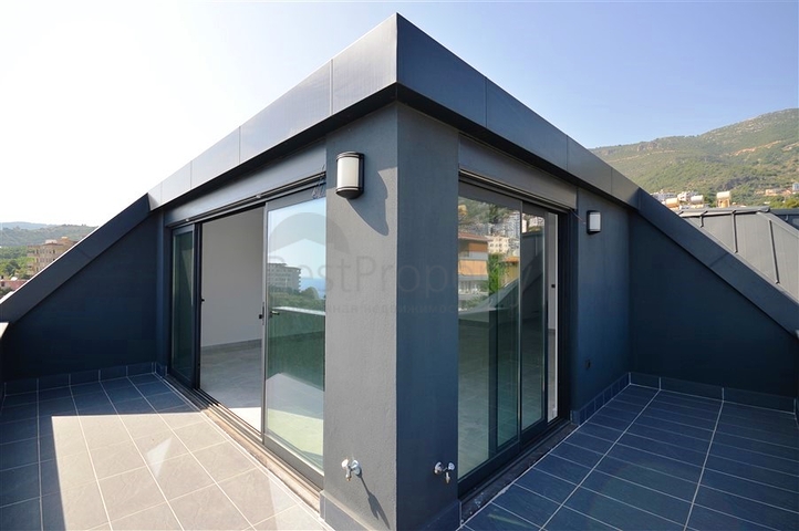 Пентхаус 3+1 в новом жилом комплексе на Клеопатре