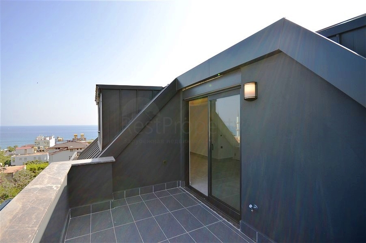 Пентхаус 3+1 в новом жилом комплексе на Клеопатре